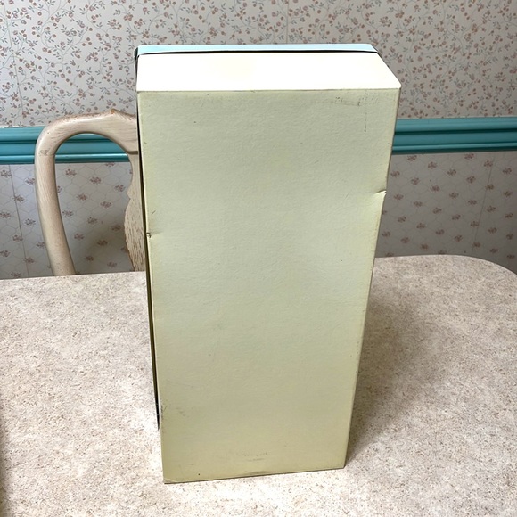 BNWT FRANKLIN MINT DIANA THE PEOPLE’S PRINCESS PORTRAIT PORCELAIN DOLL IN BOX - Picture 6 of 8